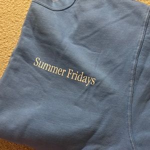 SUMMER FRIDAYS crew neck sweatshirt